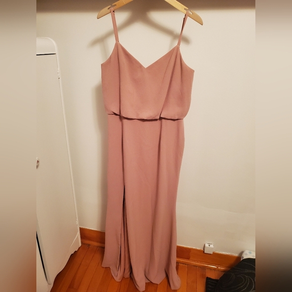 Dress The Population Gracelyn Blouson Jersey maxi dress.High split. Pink. Size L - Picture 2 of 16